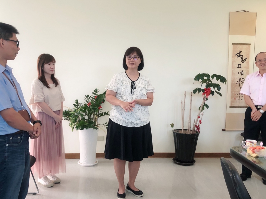 歡送會計主任榮調及新任會計主任走馬上任(4)