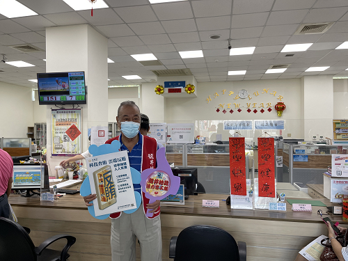 龍井地政重測換狀志工到場協助照片1